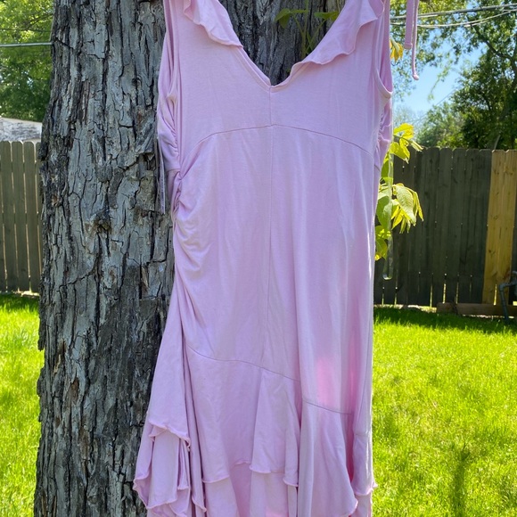Light Pink Ruffled Dress - Picture 4 of 5